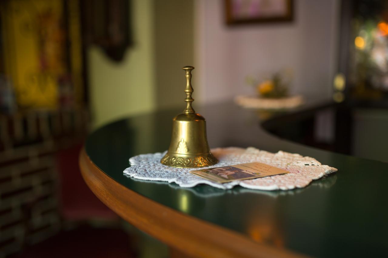 Hotel Reichsschenke Zum Ritter Gotz "Garni" Kröv Exterior foto